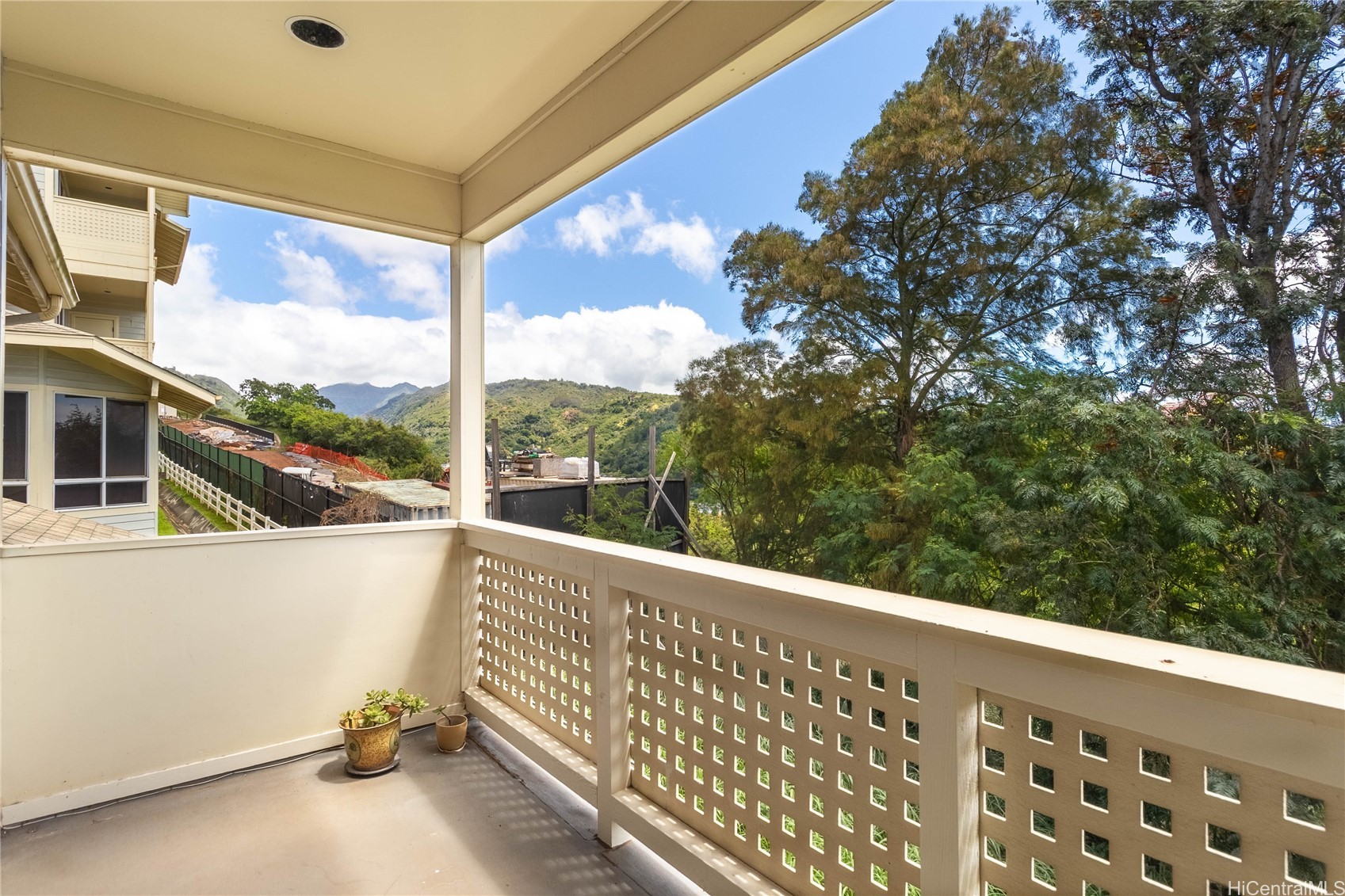 1337 Moanalualani Way #11b Property Photo 5