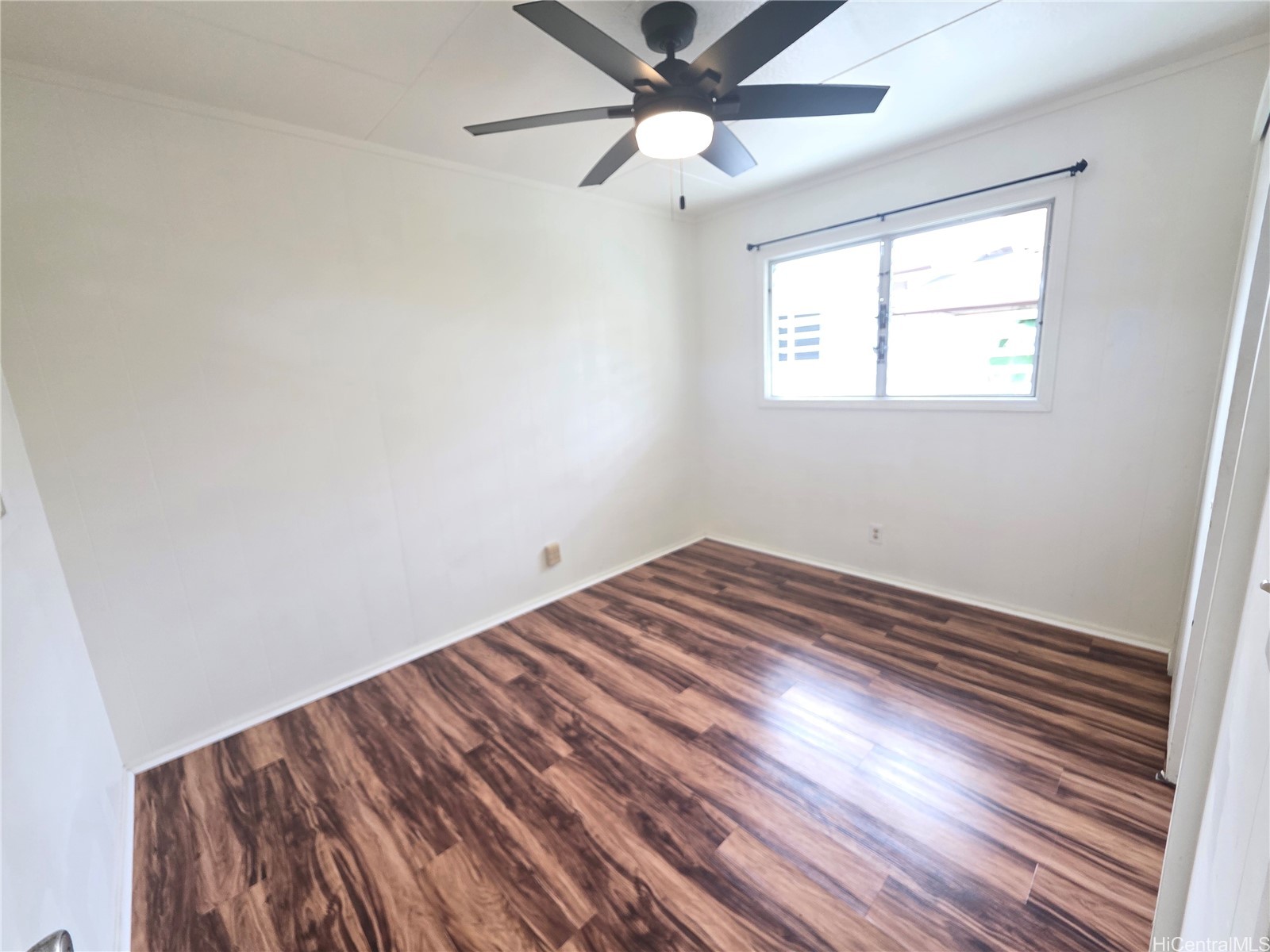 255 Maluniu Avenue A Property Photo 8