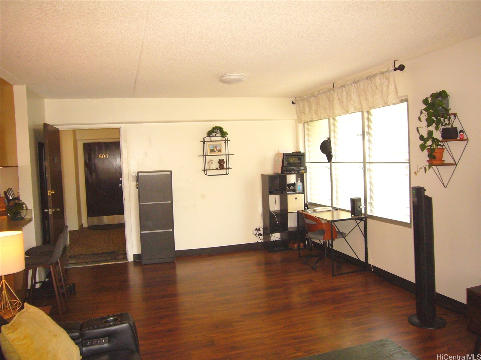 2533 Ala Wai Boulevard 601 Property Photo 3