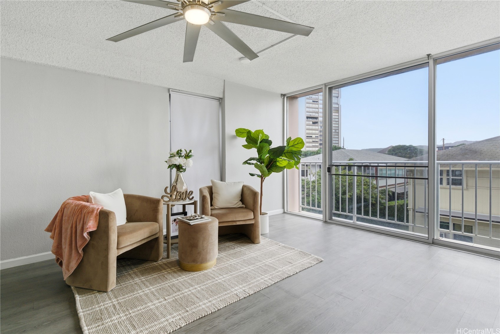 2439 Kapiolani Boulevard 101 Property Photo 5