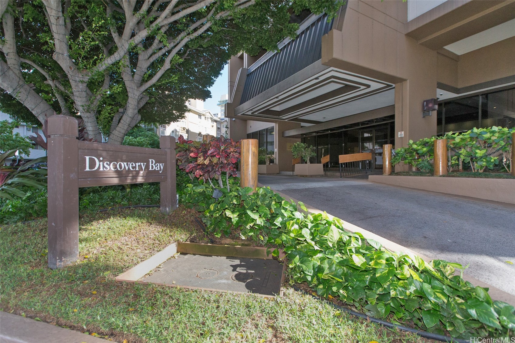 1778 Ala Moana Boulevard 3917 Property Photo 2