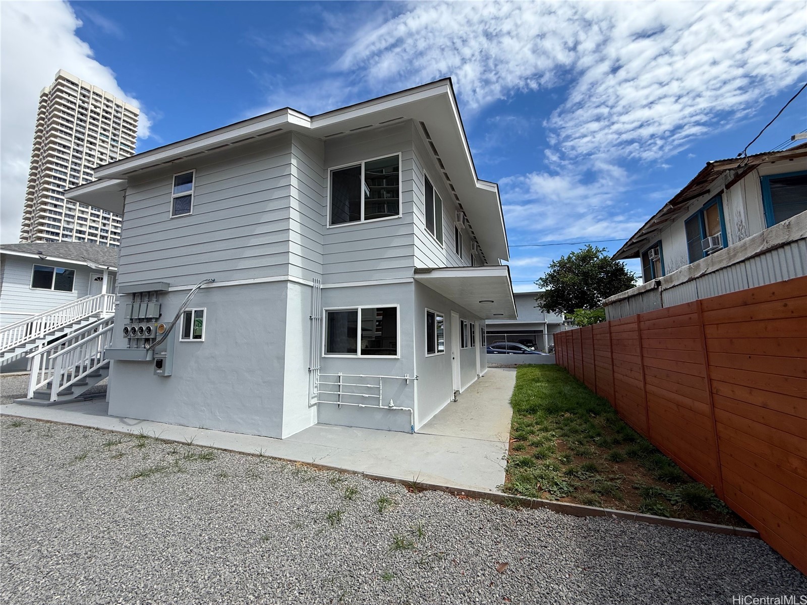 2711 Waiaka Road Property Photo 3