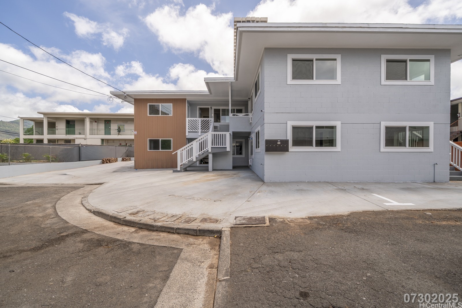 829 Waiaka Place Property Photo 2