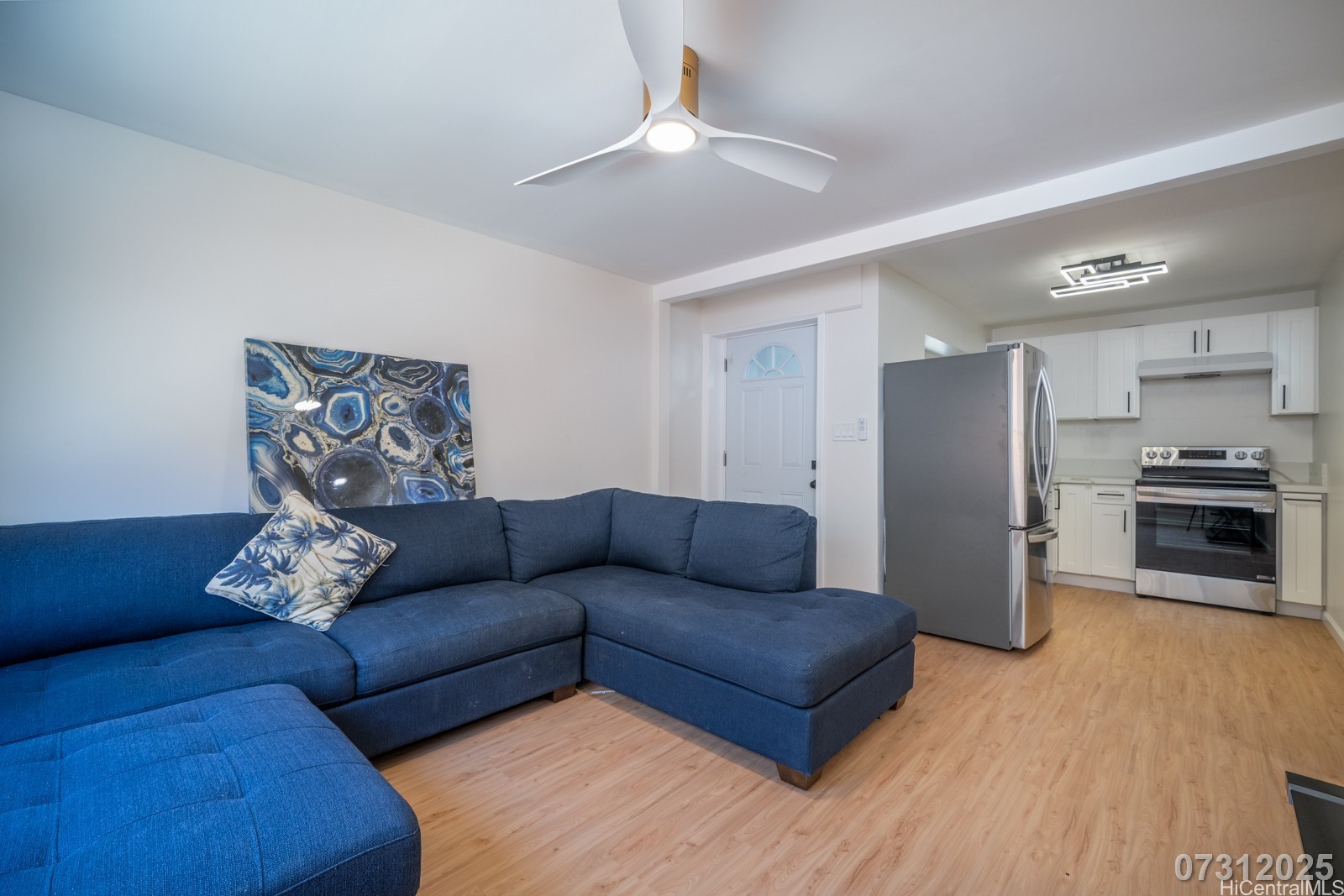 829 Waiaka Place Property Photo 4