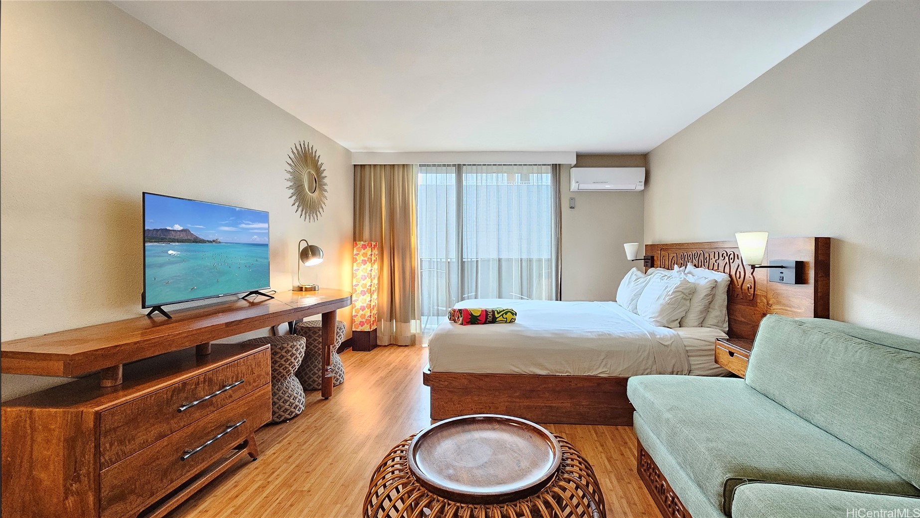 2425 Kuhio Avenue 502 Property Photo 6