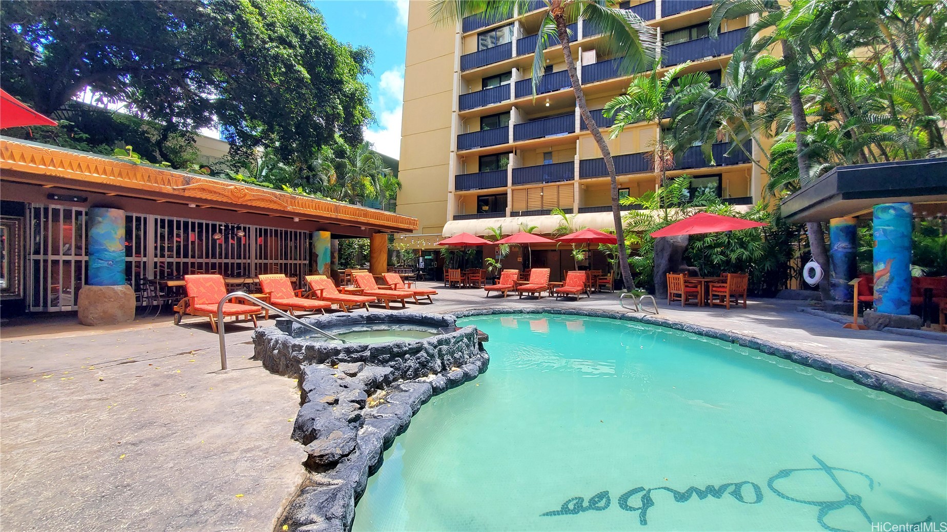 2425 Kuhio Avenue 502 Property Photo 15