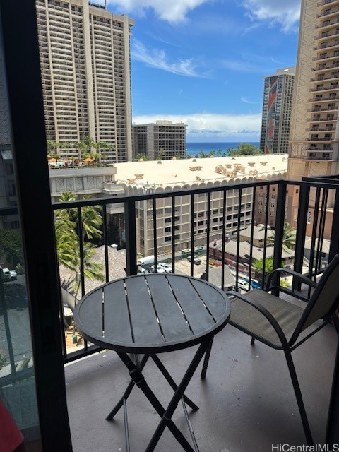 1850 Ala Moana Street 818 Property Photo 2