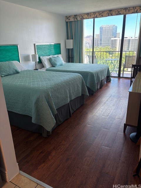 1850 Ala Moana Street 818 Property Photo 3
