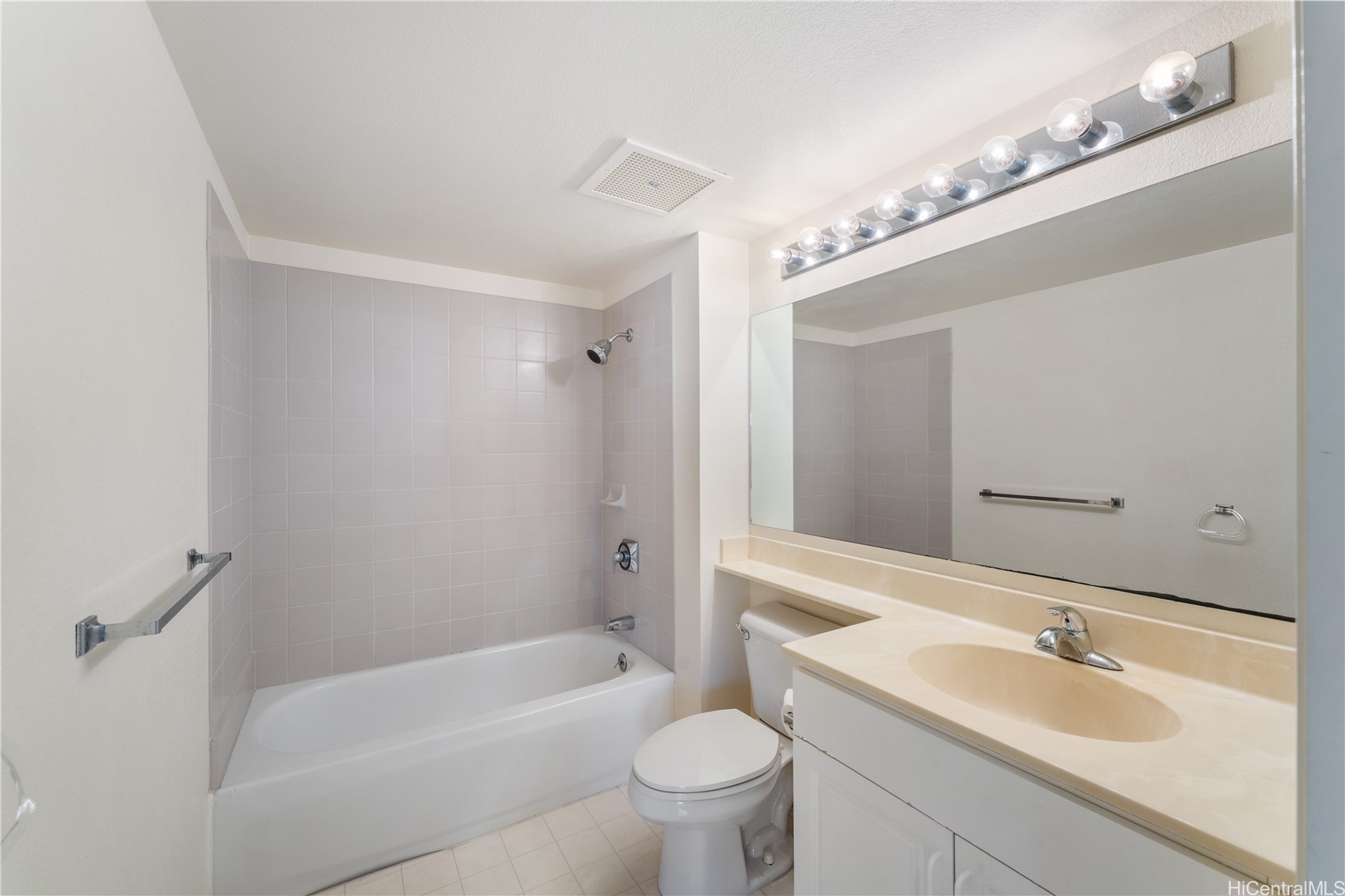 3054 Ala Poha Place 1902 Property Photo 17
