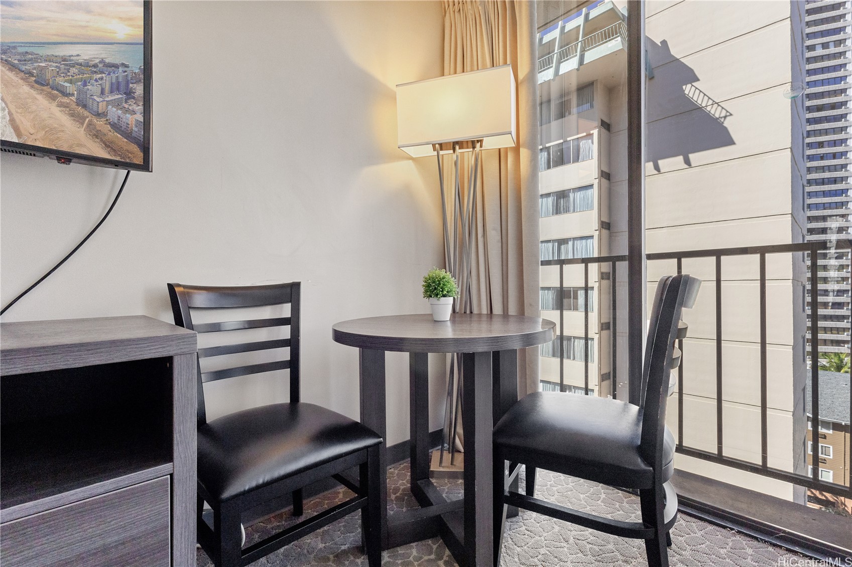 1850 Ala Moana Boulevard 703 Property Photo 4