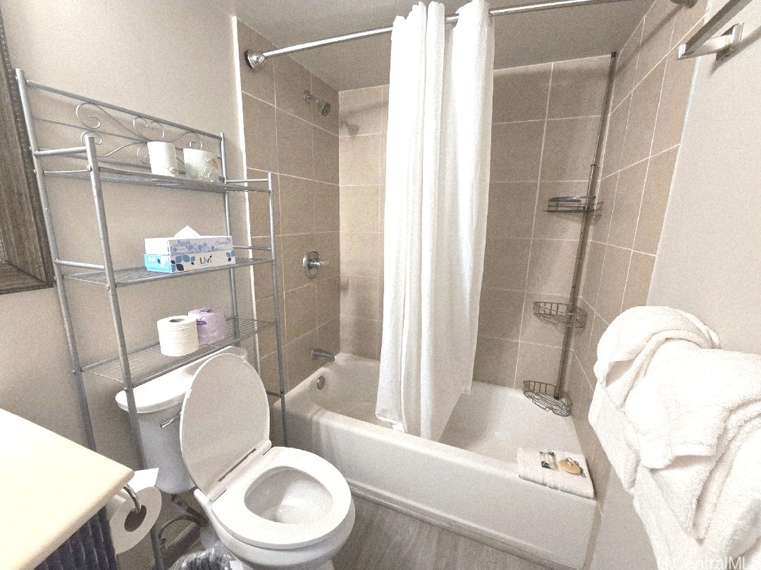 2425 Kuhio Avenue 503 Property Photo 7
