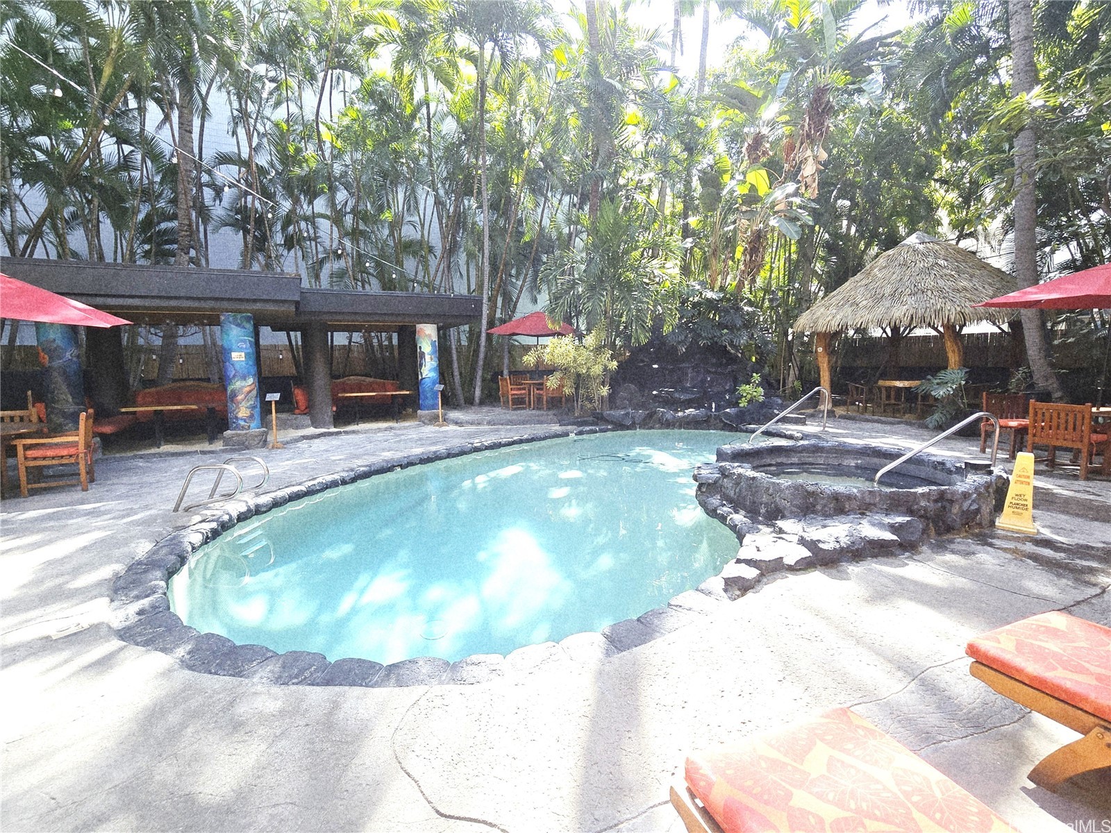 2425 Kuhio Avenue 503 Property Photo 14