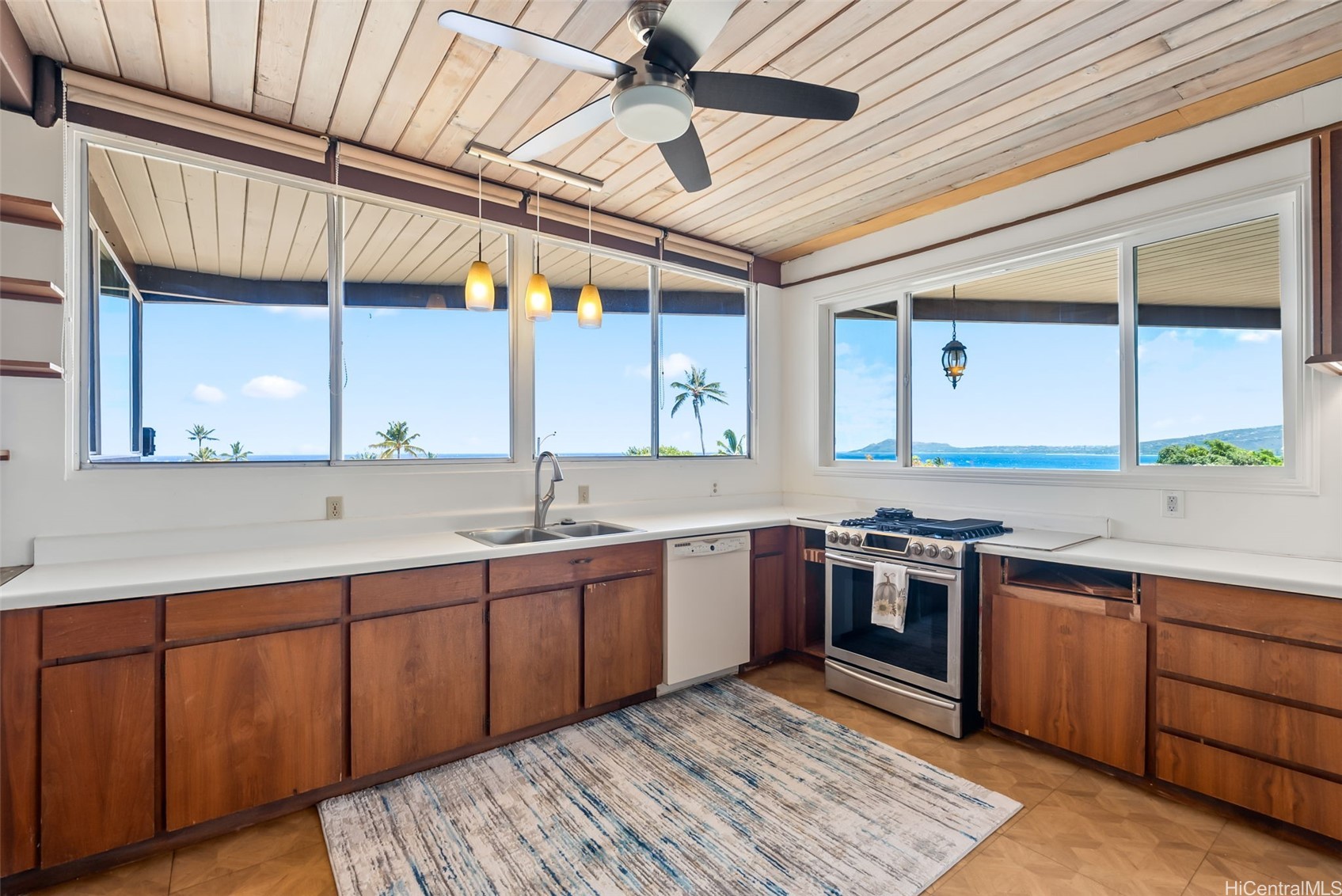 47 Poipu Drive Property Photo 17