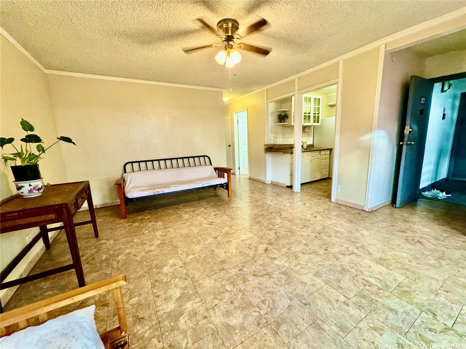 87-122 Helelua Street C201 Property Photo 1