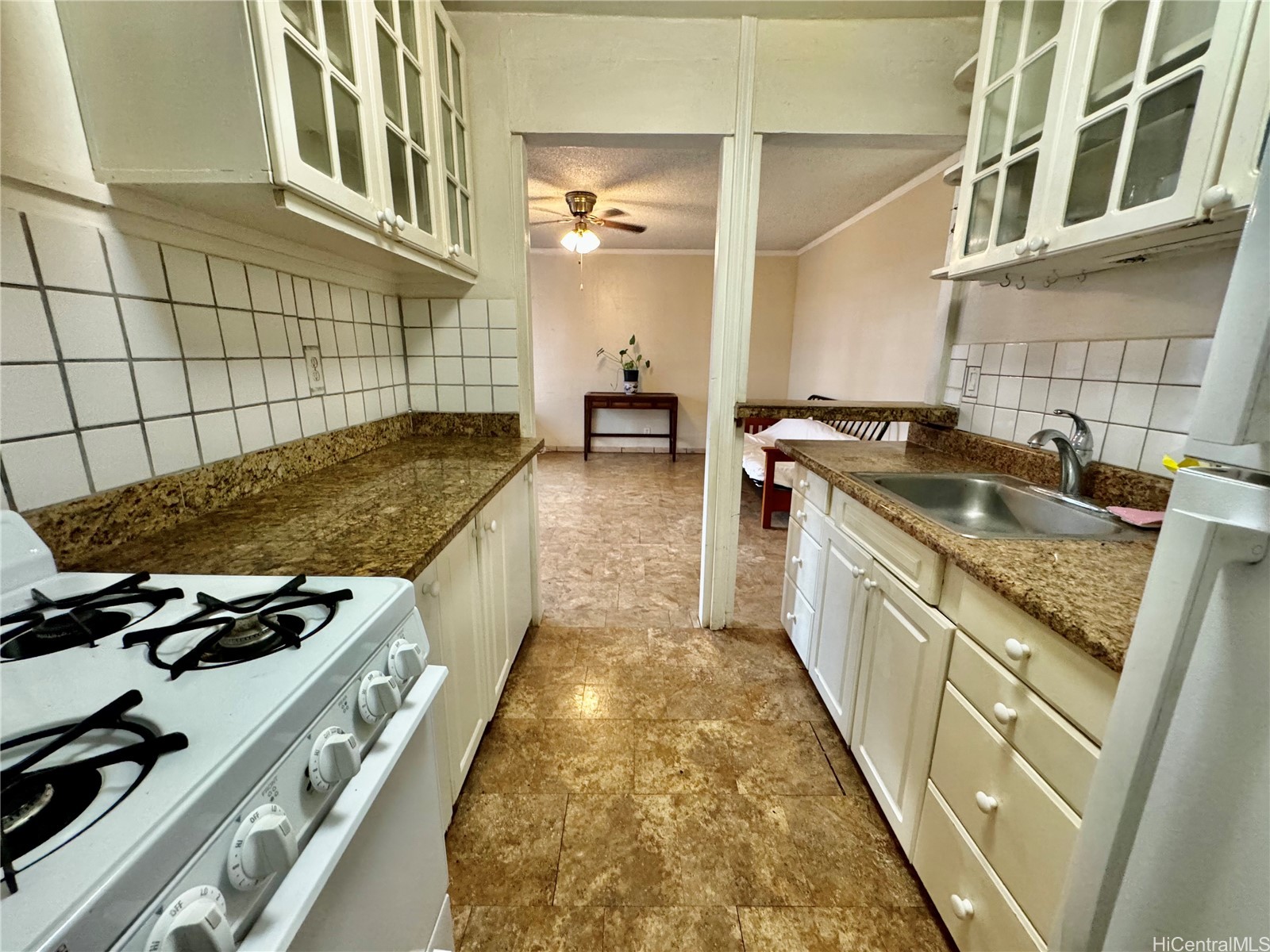 87-122 Helelua Street C201 Property Photo 8