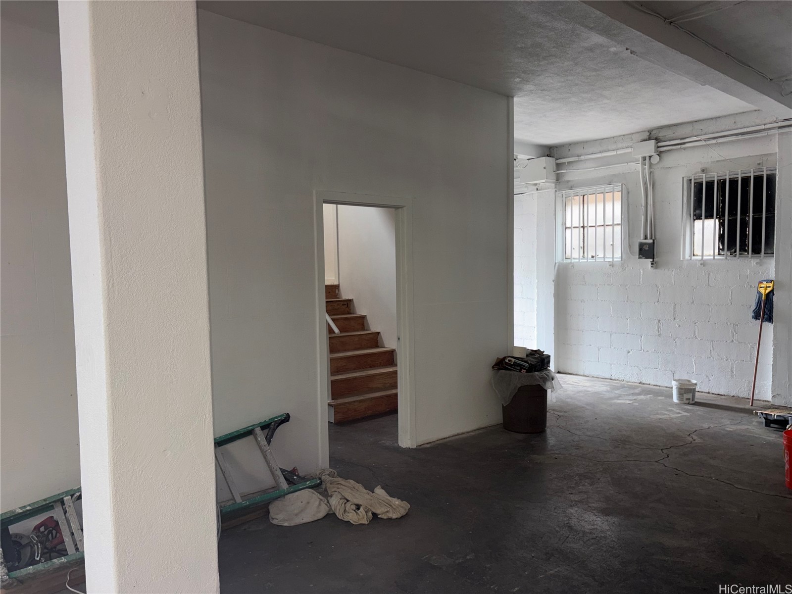 1626 Silva Street Property Photo 11