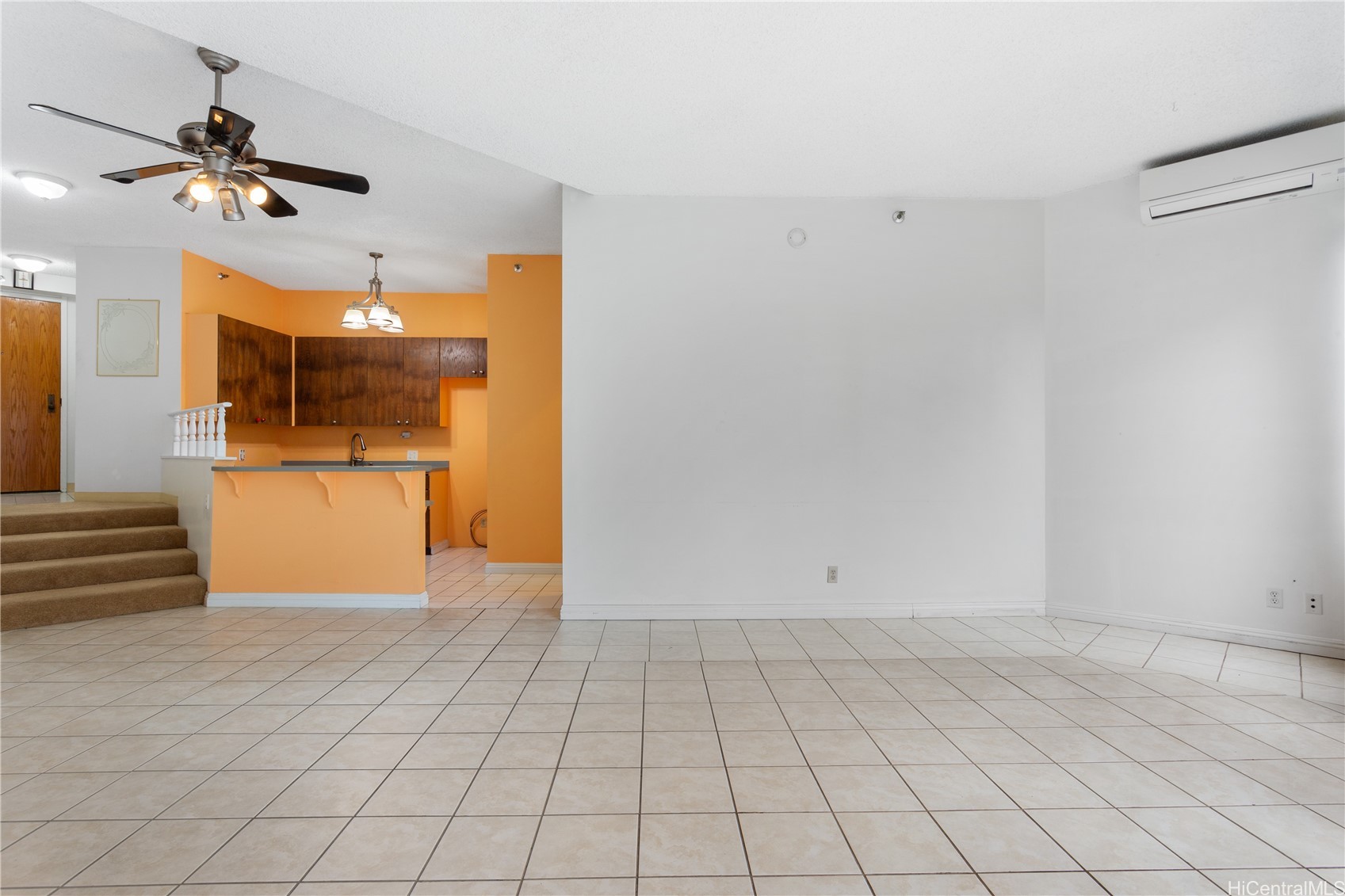 1088 Bishop Street 1126 Property Photo 4
