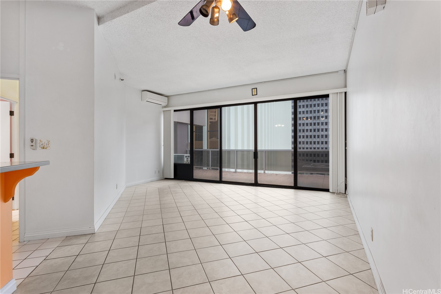 1088 Bishop Street 1126 Property Photo 5