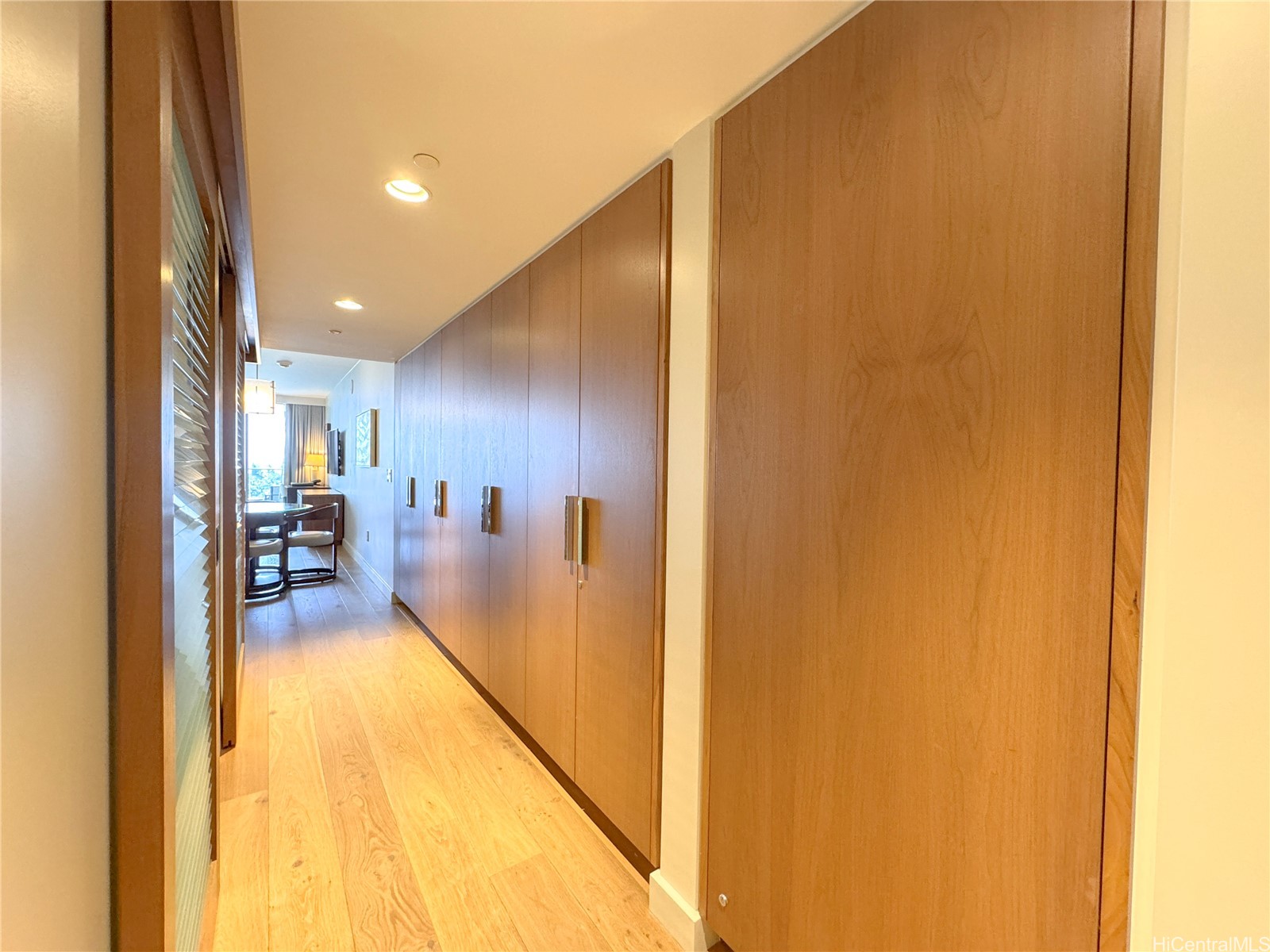 2139 Kuhio Avenue 1006 Property Photo 22