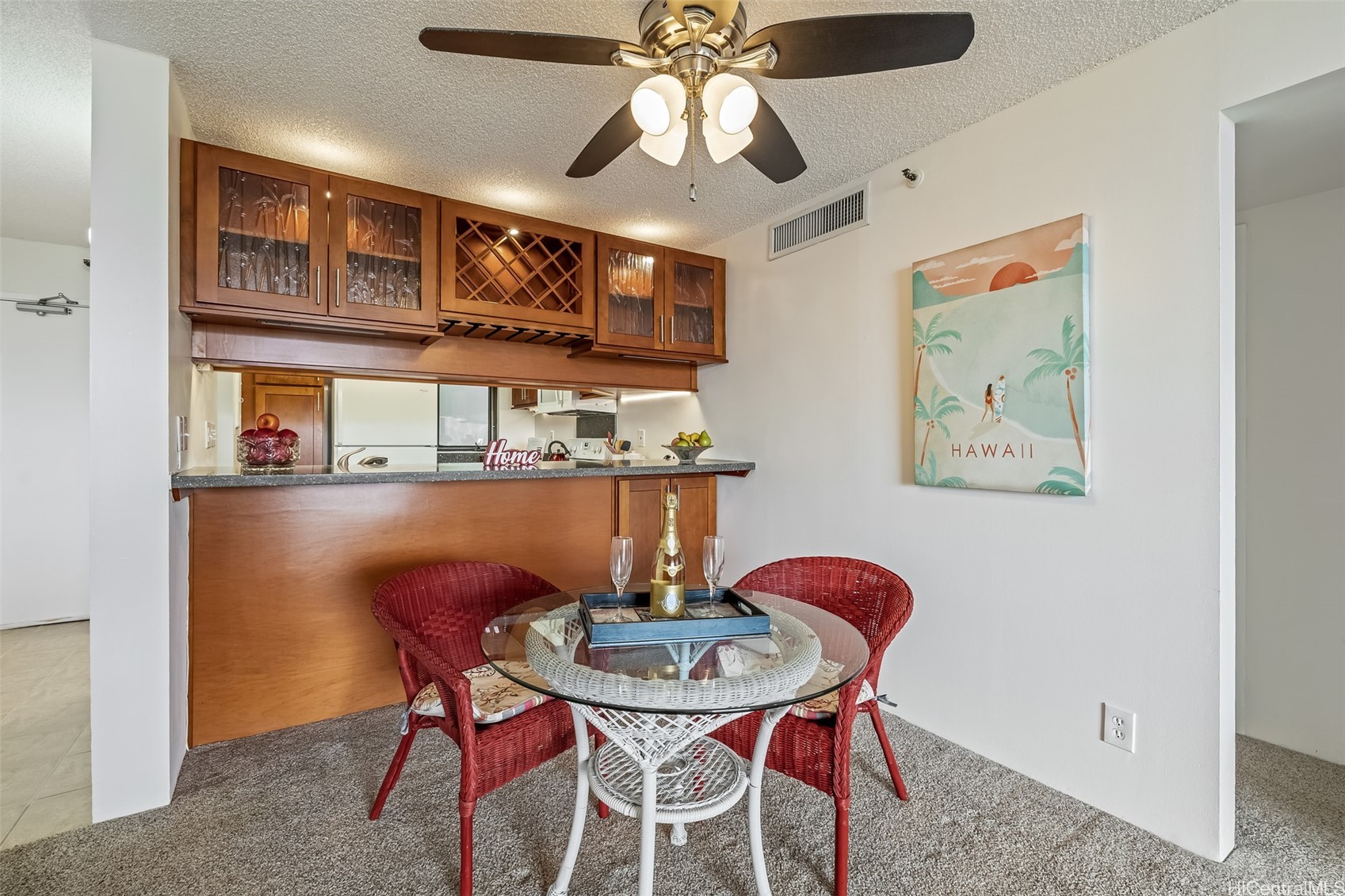 990 Ala Nanala Street 17b Property Photo 6