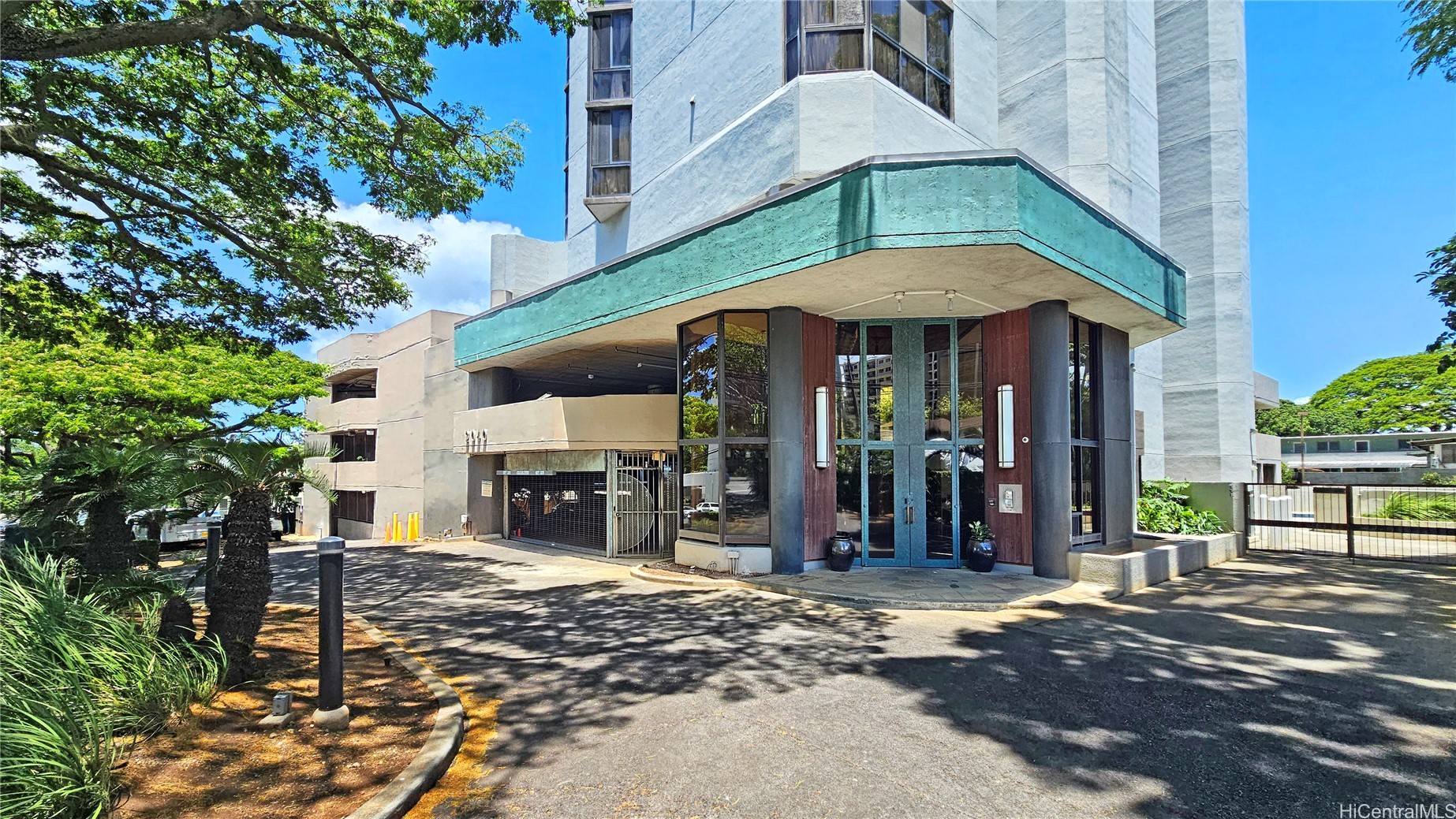 2040 Nuuanu Avenue 703 Property Photo 16