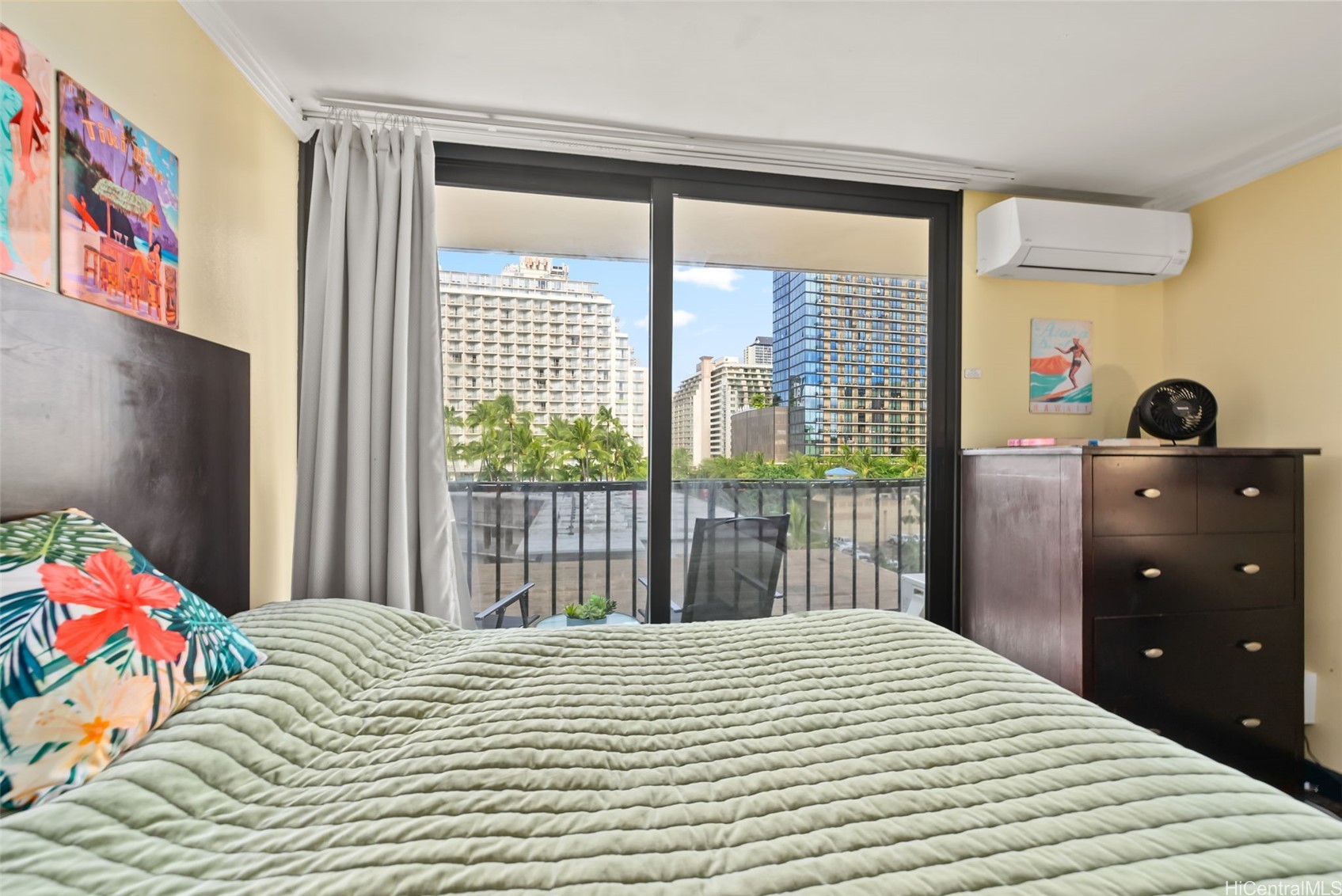 2425 Kuhio Avenue 608 Property Photo 13