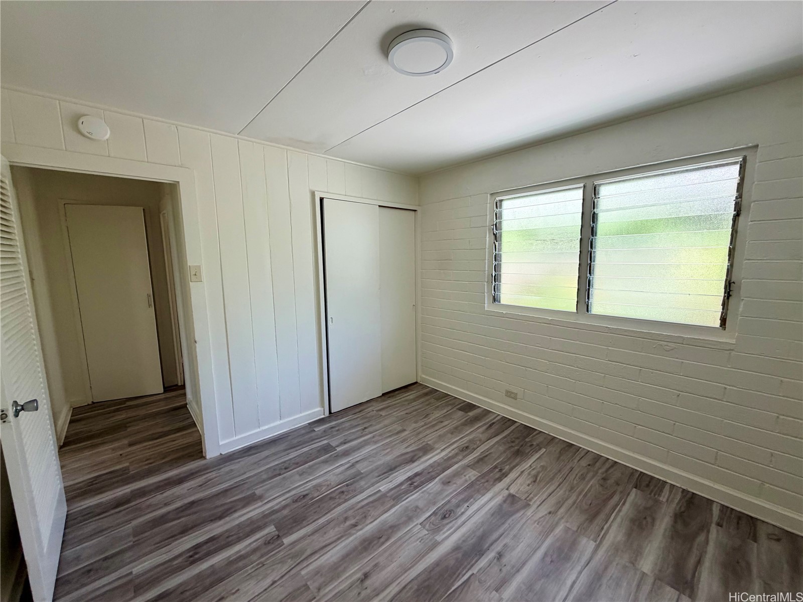 1329 Matlock Avenue Property Photo 6