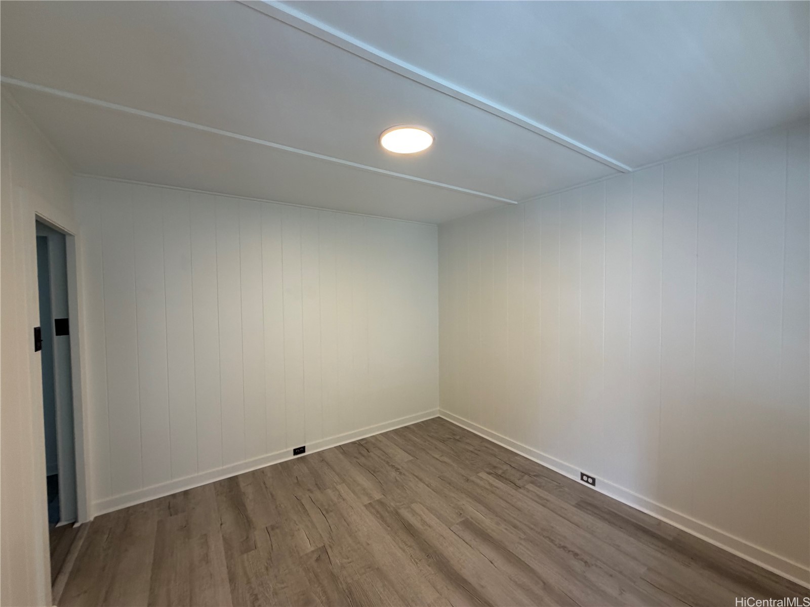 1329 Matlock Avenue Property Photo 9