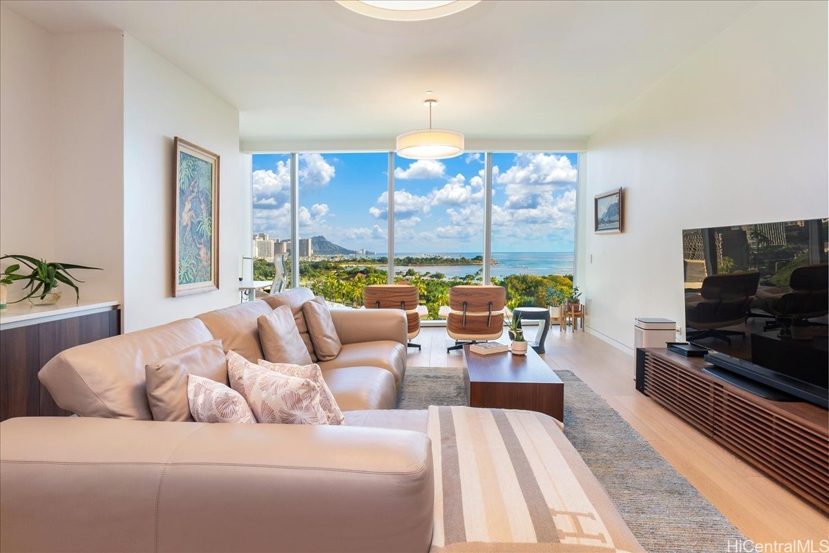 1118 Ala Moana Boulevard 1002 Property Photo 2