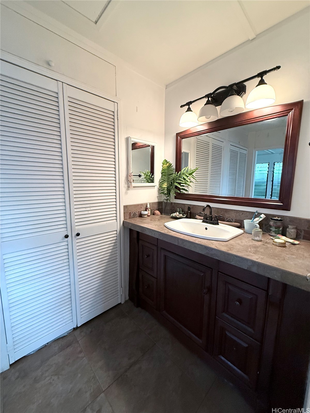 68-615 Farrington Highway 26b Property Photo 3