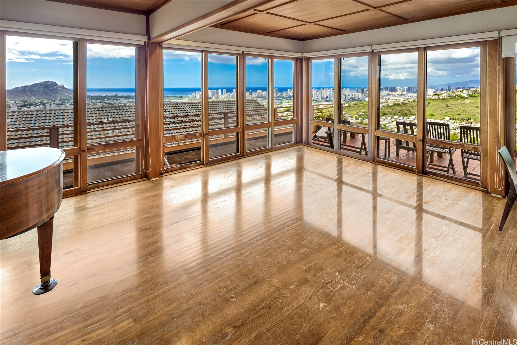 1732-a Mikahala Way Property Photo 2