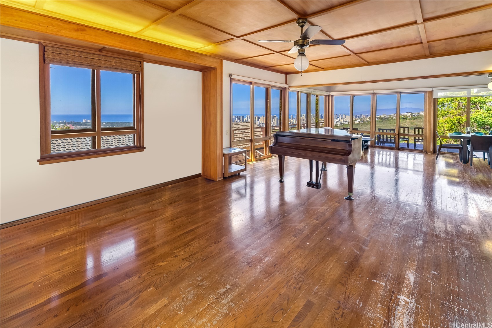 1732-a Mikahala Way Property Photo 6