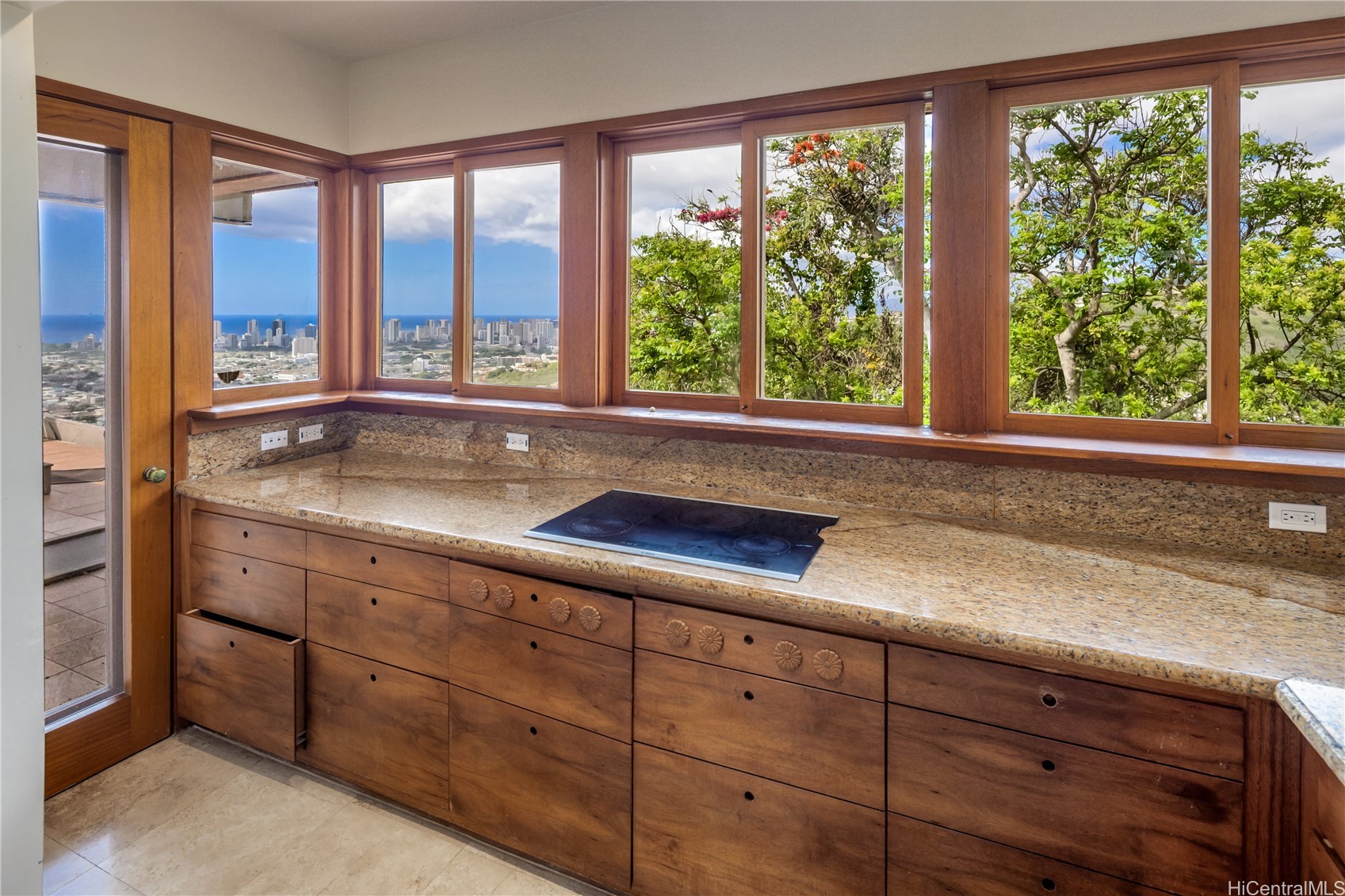 1732-a Mikahala Way Property Photo 8