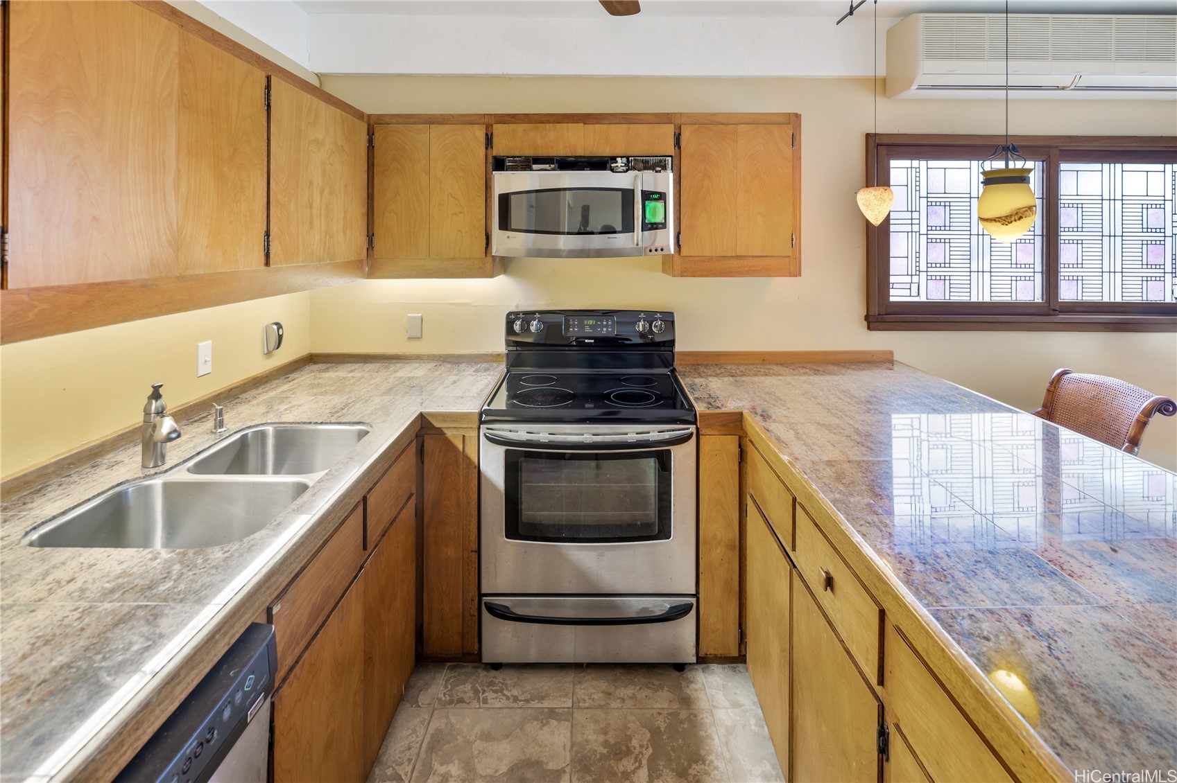 1732-a Mikahala Way Property Photo 17