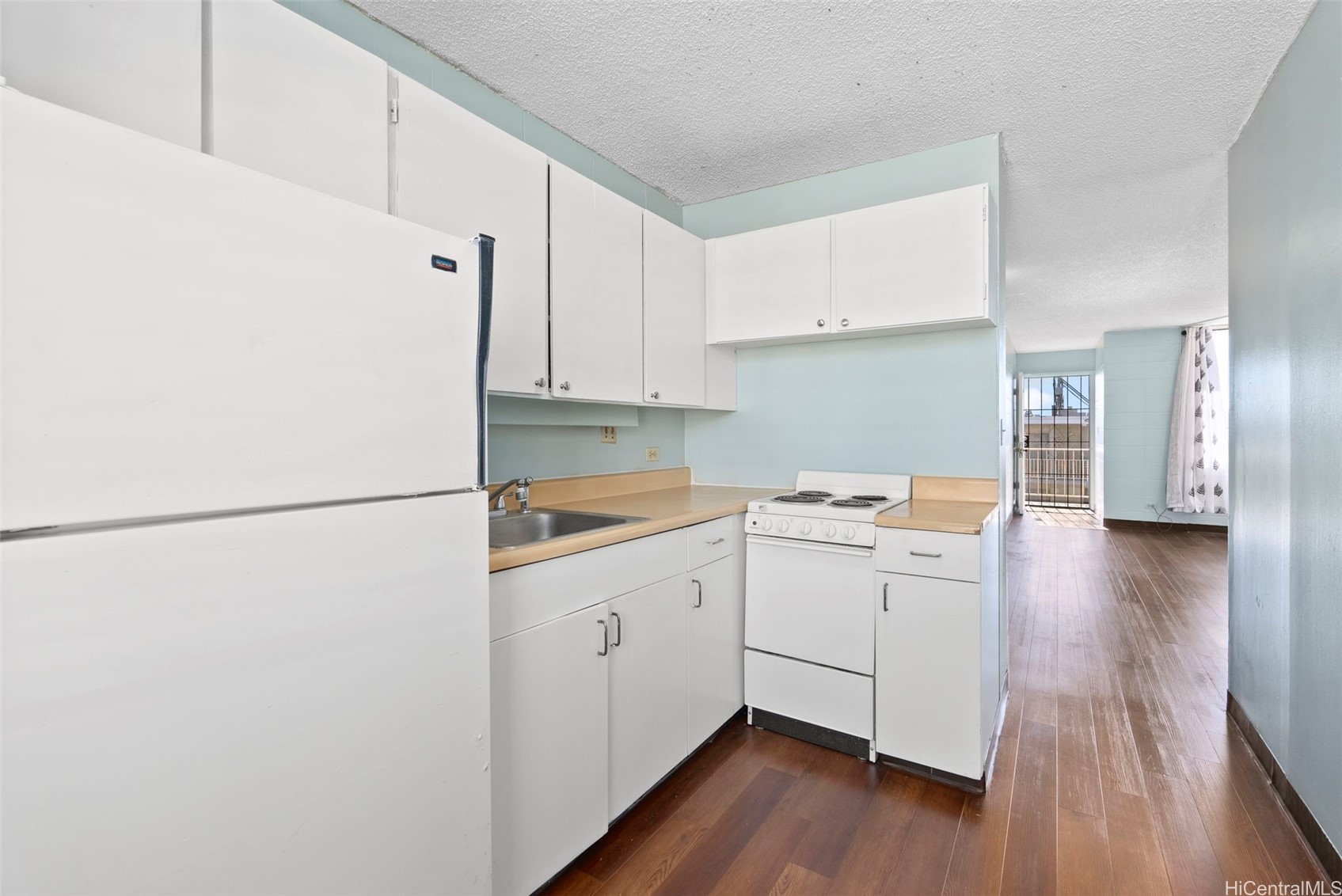 94-246 Leoku Street E306 Property Photo 6