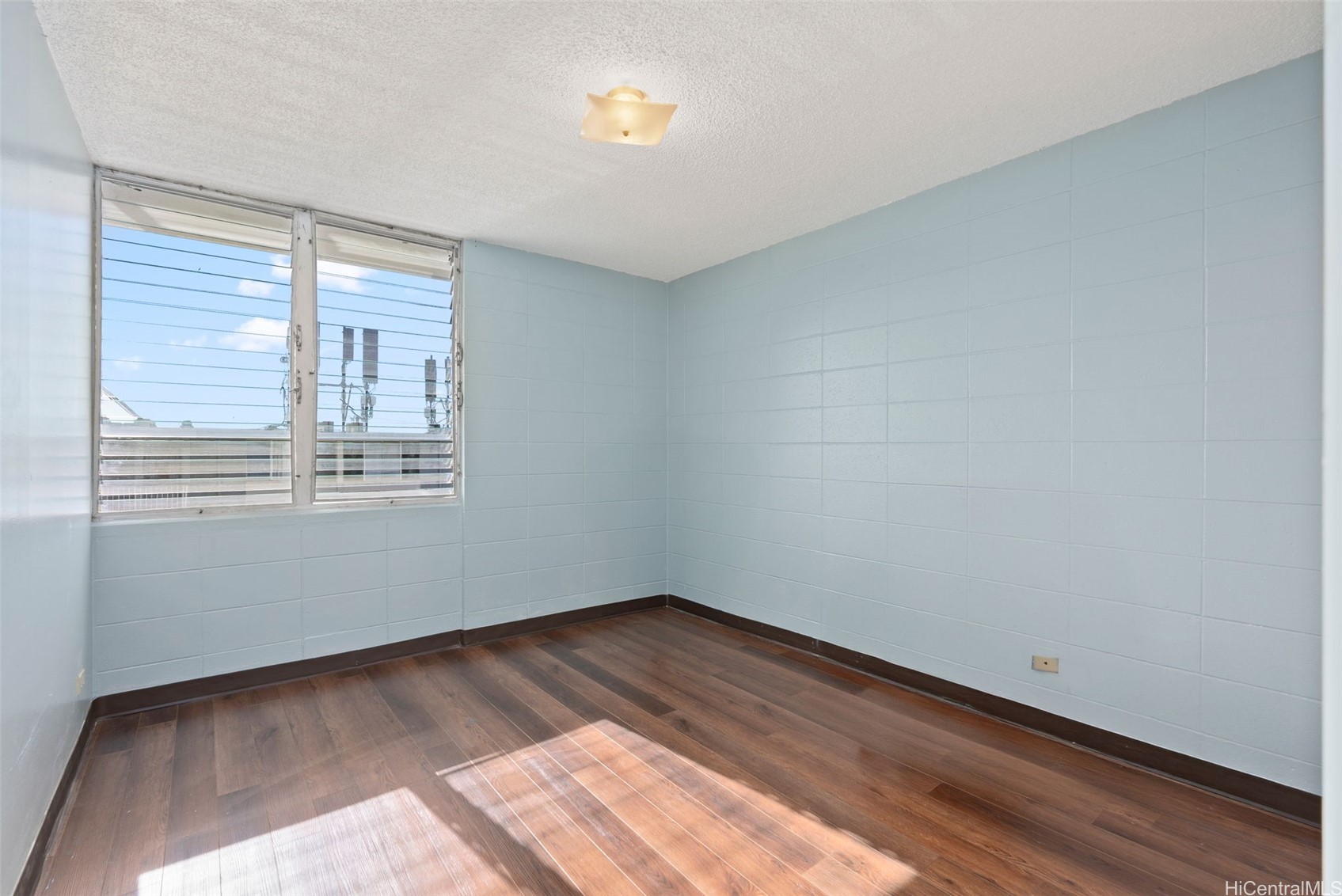 94-246 Leoku Street E306 Property Photo 8