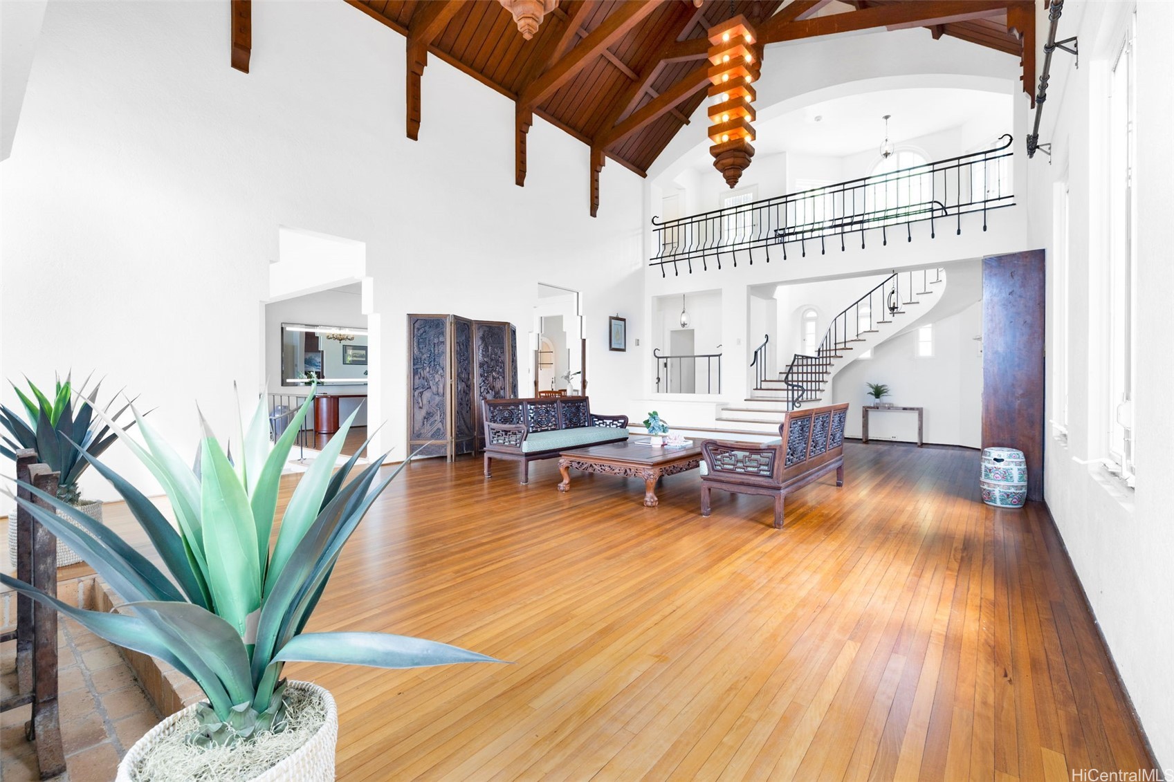 3647 Diamond Head Road Property Photo 24