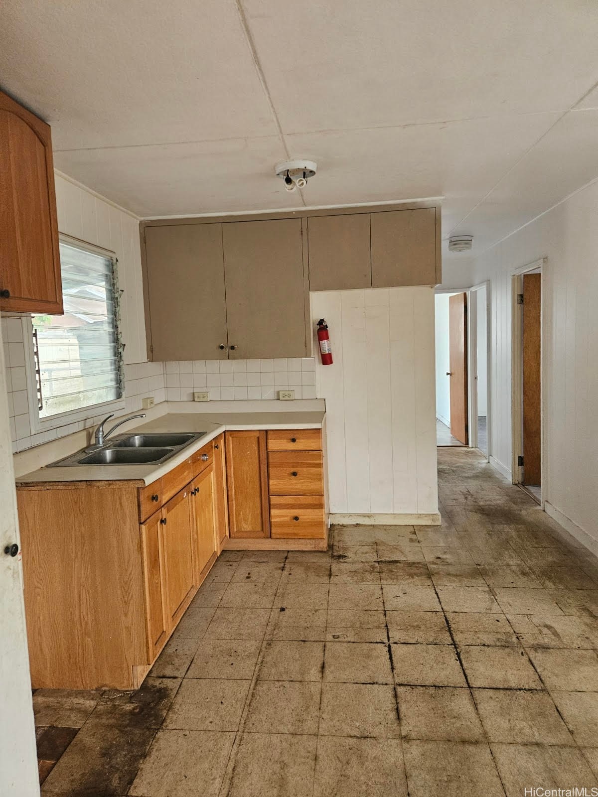 84-960 Lahaina Street Property Photo 3