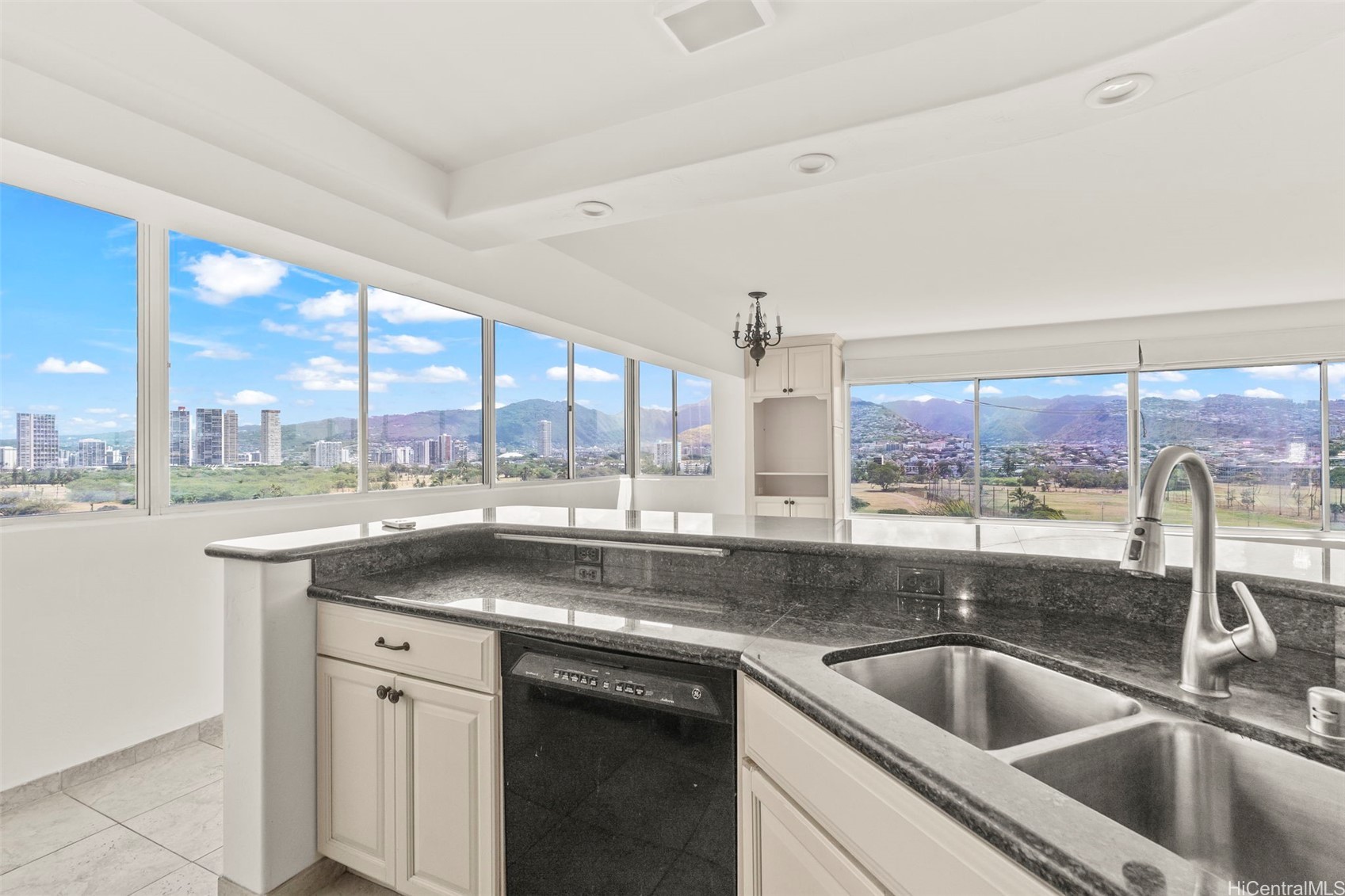 2547 Ala Wai Boulevard 1001 Property Photo 1
