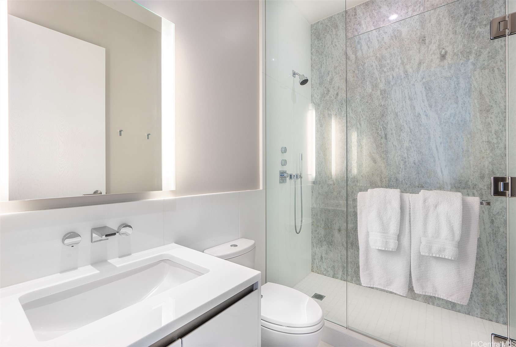 1118 Ala Moana Boulevard 3401 Property Photo 19
