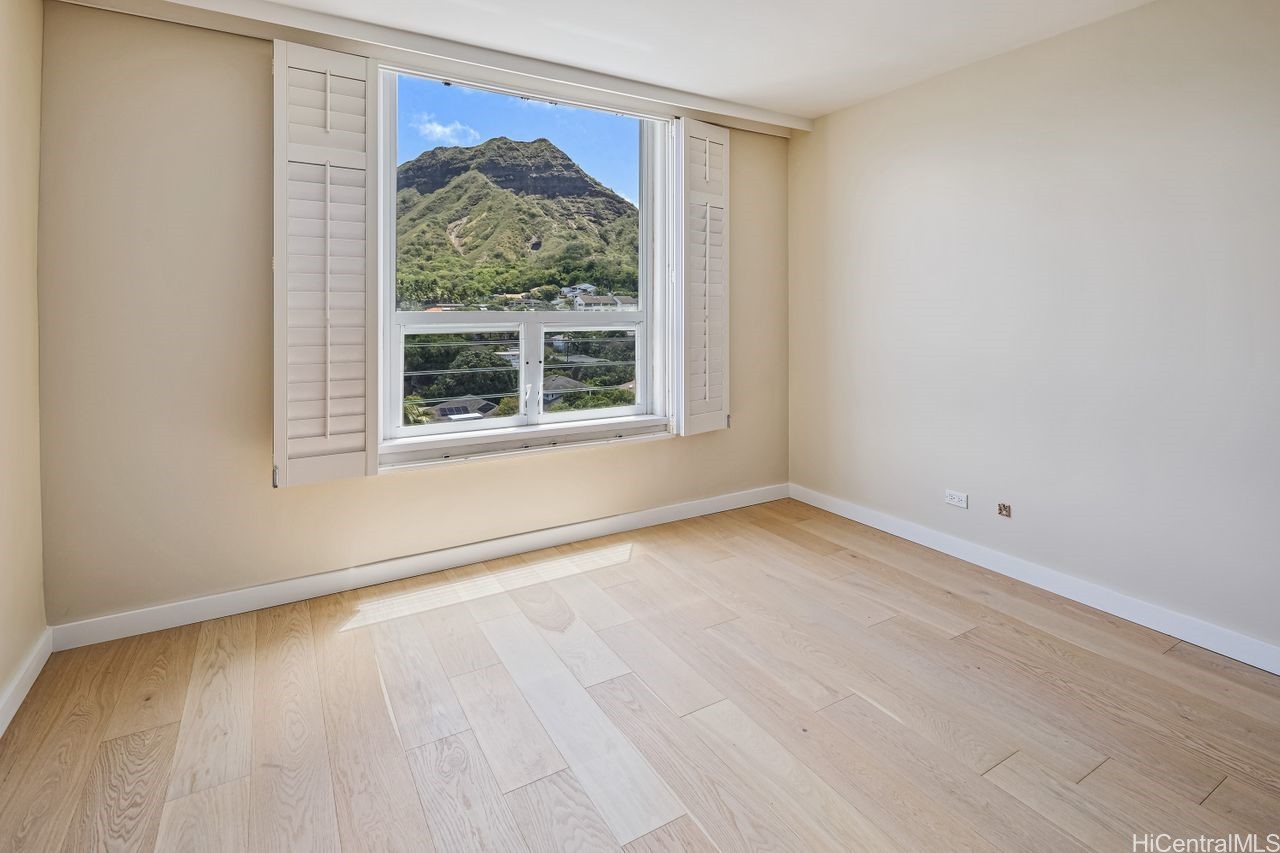 3003 Kalakaua Avenue 7b Property Photo 17