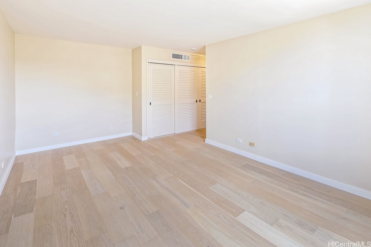 3003 Kalakaua Avenue 7b Property Photo 19