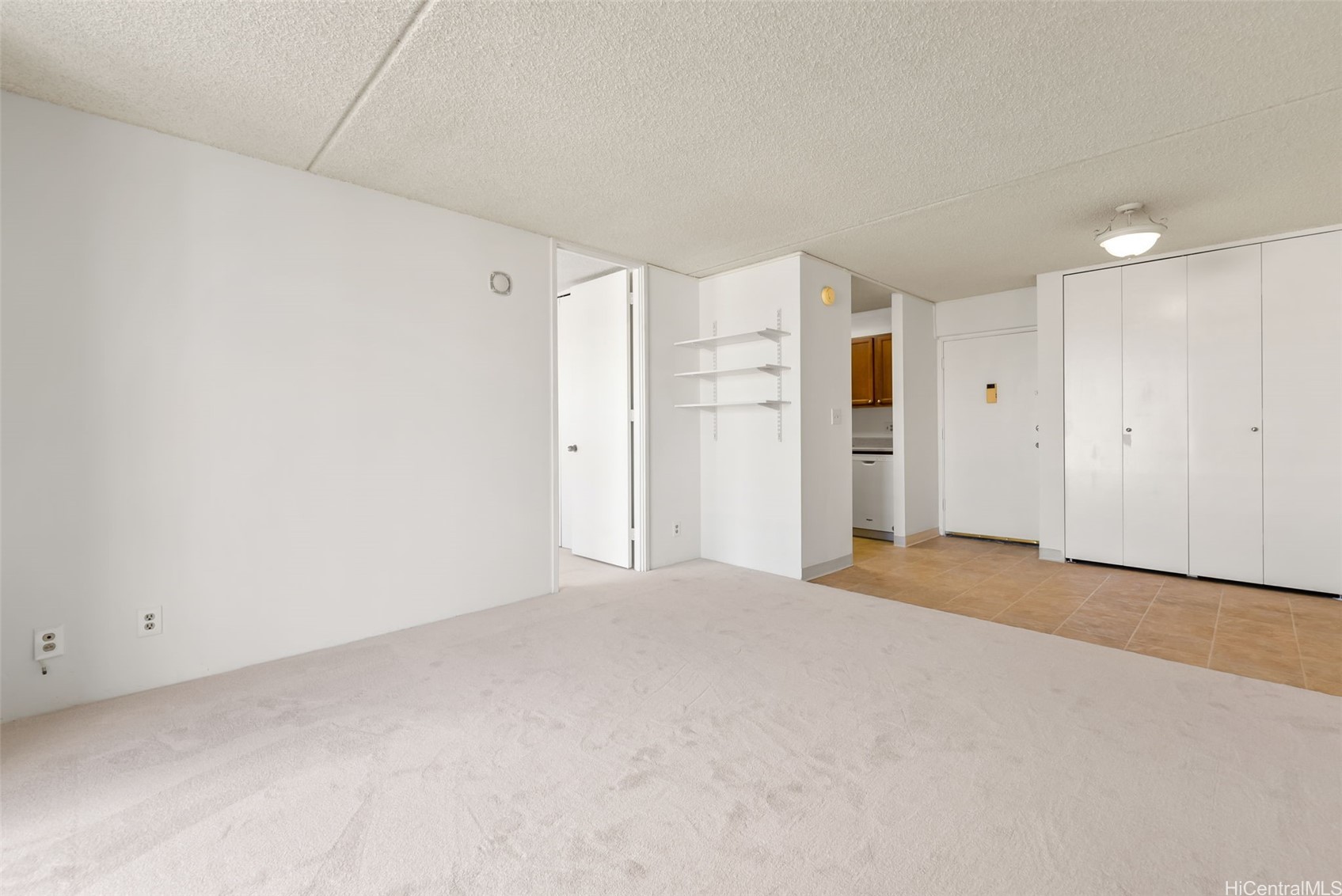 400 Hobron Lane 1208 Property Photo 7