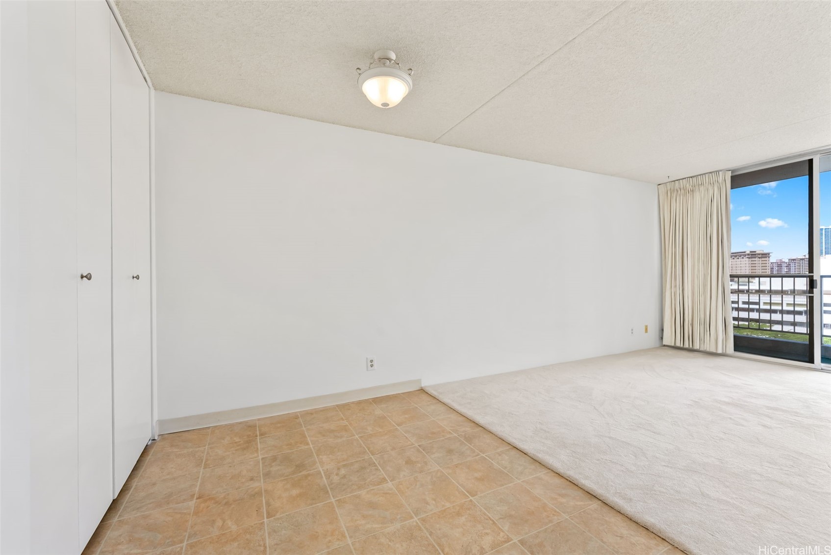 400 Hobron Lane 1208 Property Photo 9