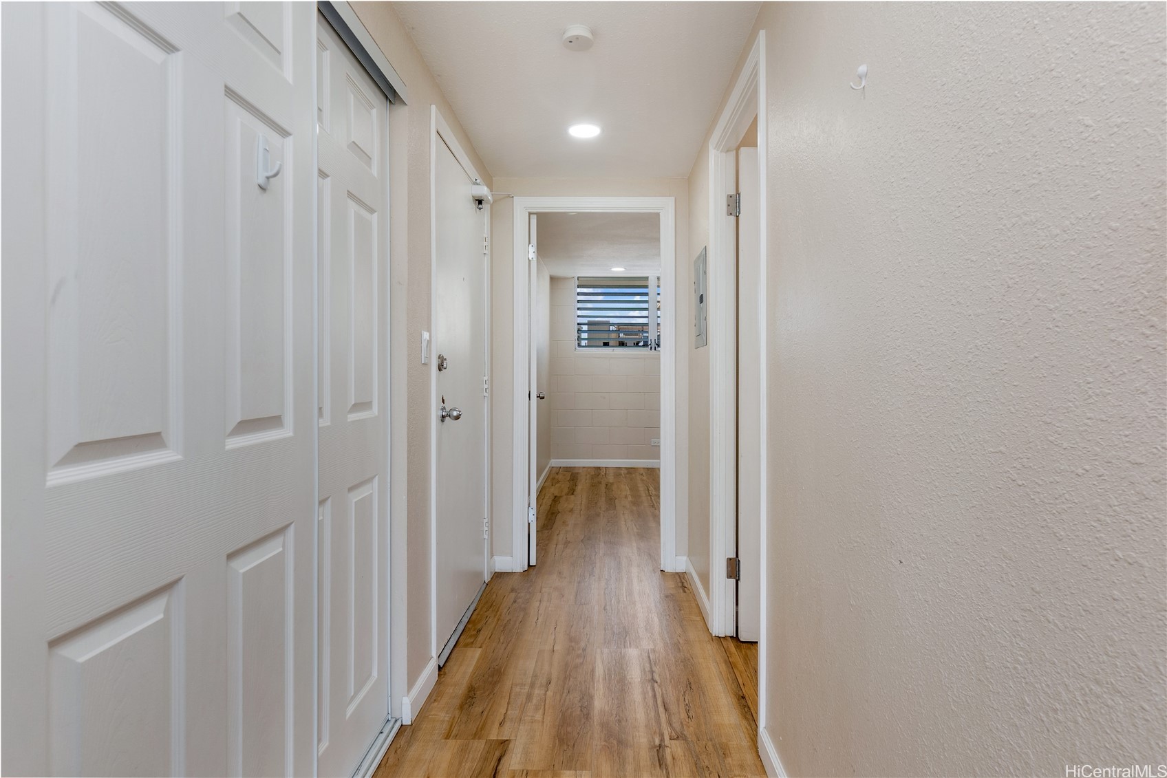 2211 Ala Wai Boulevard 1606 Property Photo 12