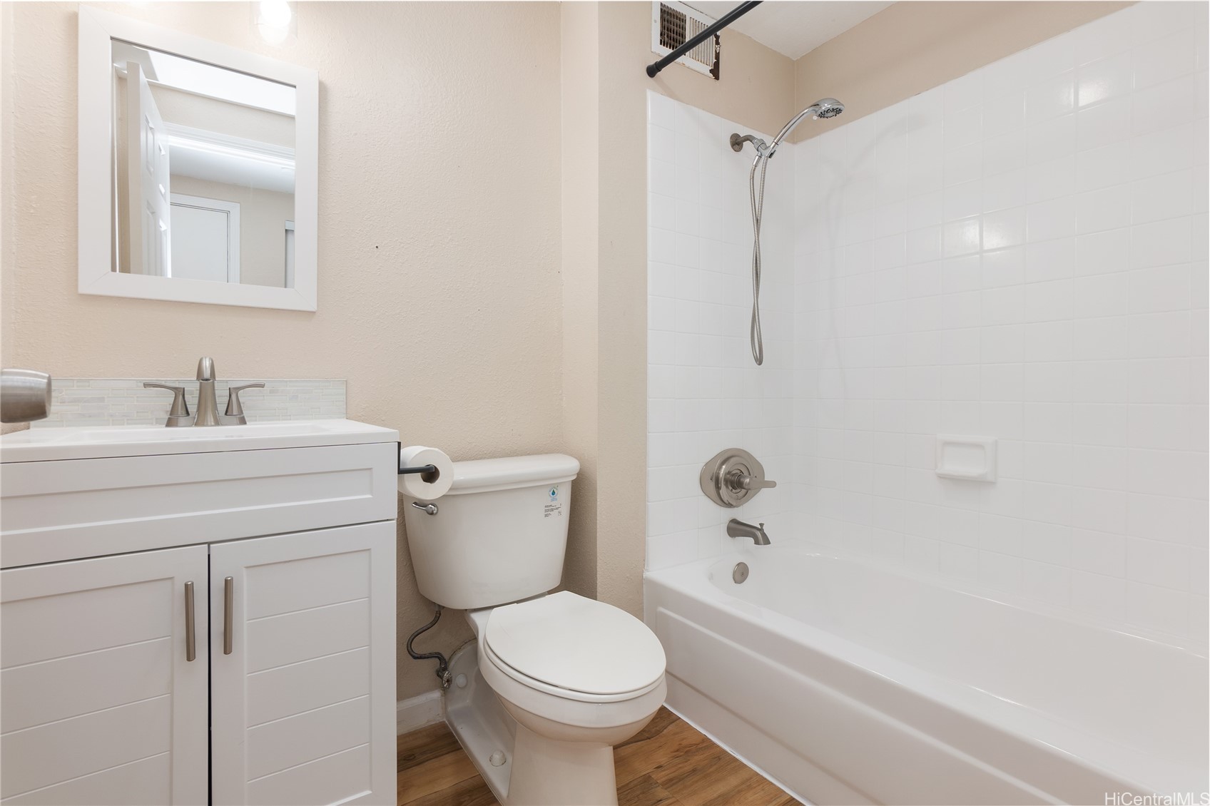 2211 Ala Wai Boulevard 1606 Property Photo 16
