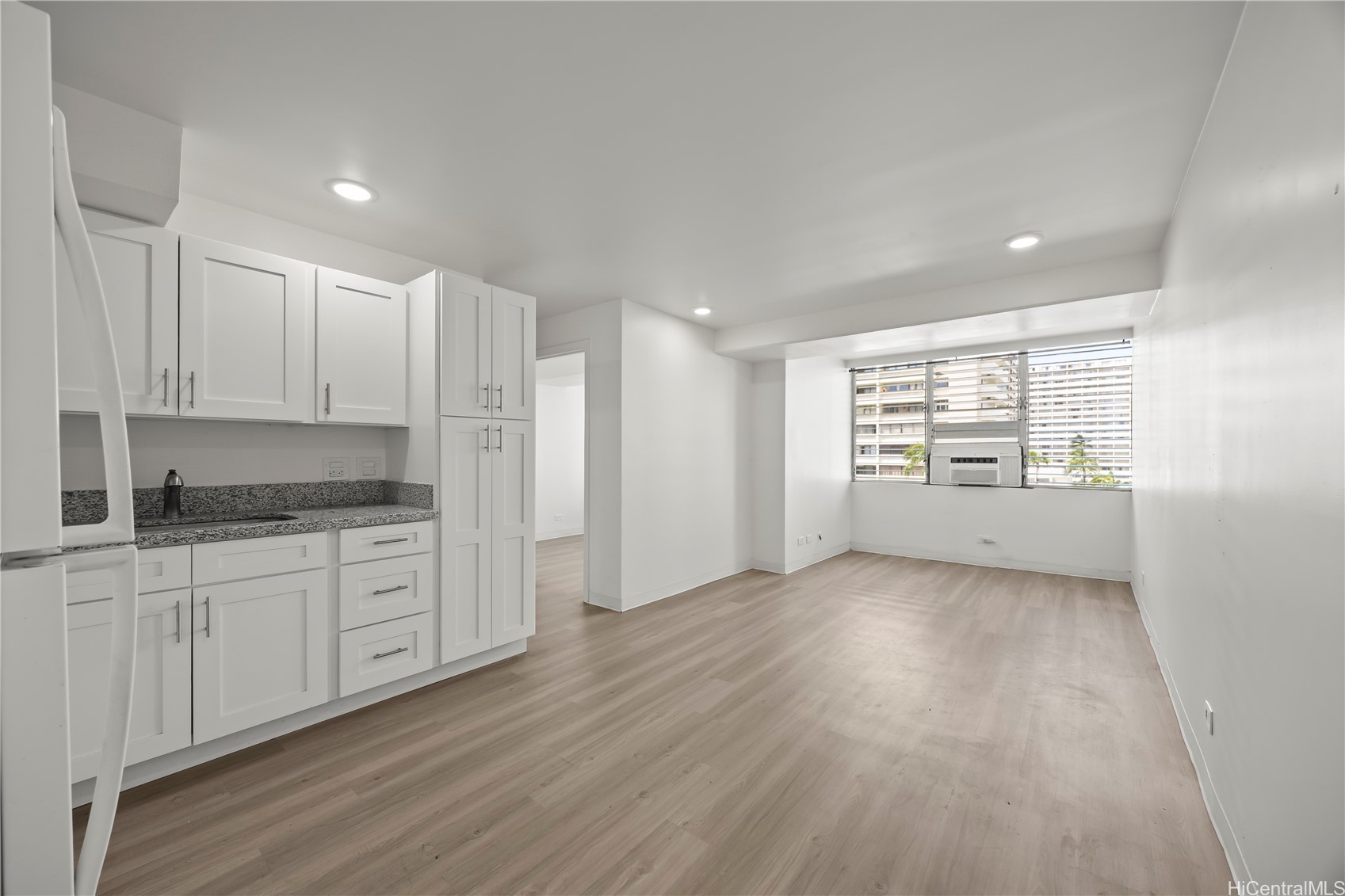 412 Launiu Street Property Photo 4