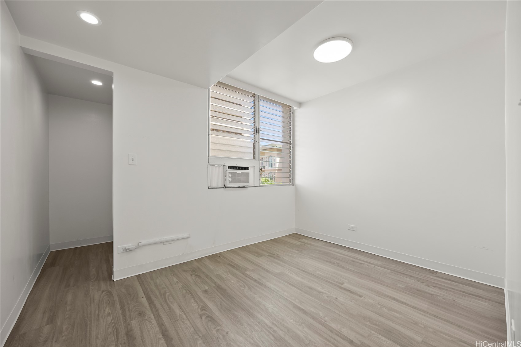 412 Launiu Street Property Photo 14
