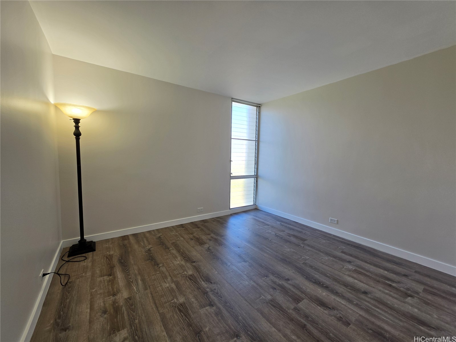 949 Ala Nanala Street 1303 Property Photo 9