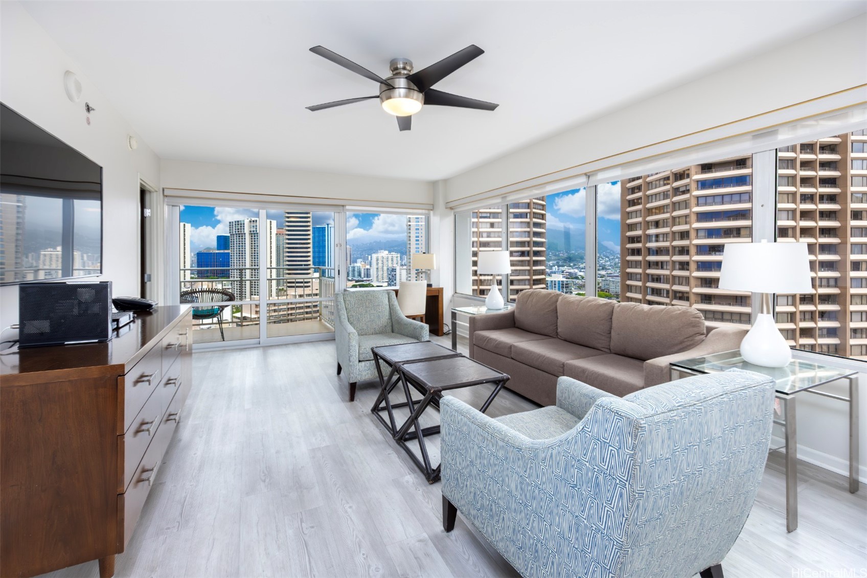 1777 Ala Moana Boulevard 2209 Property Photo 2